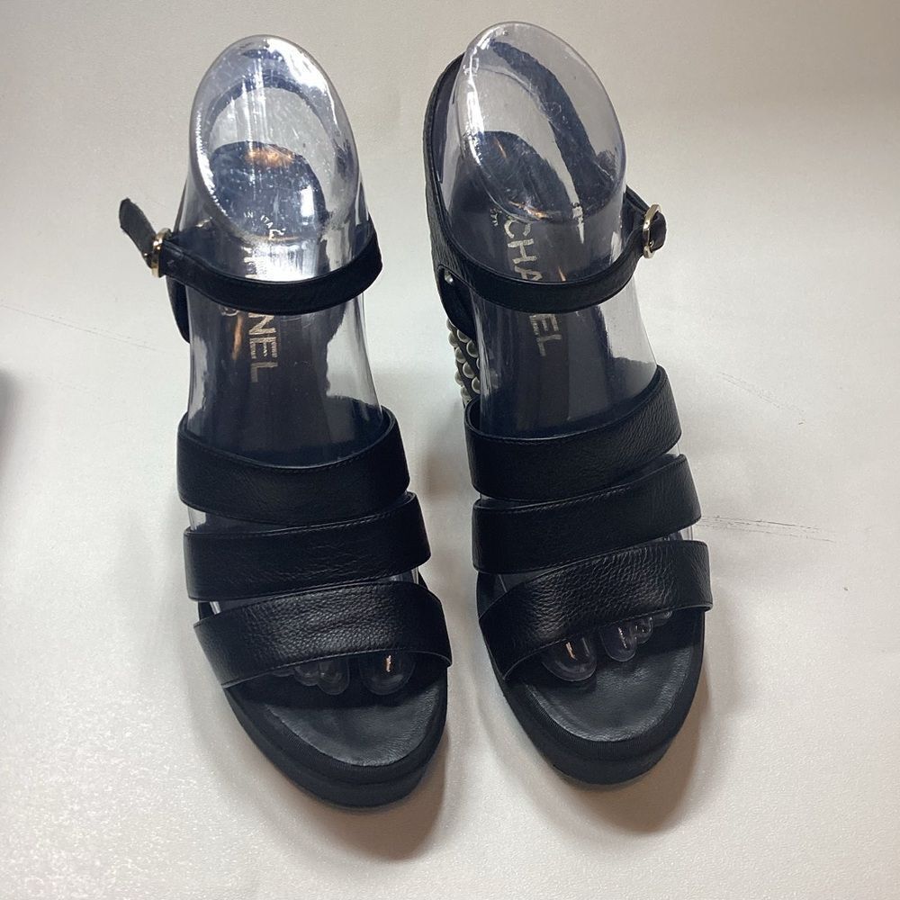 Chanel Calfskin Grosgrain Pearl Wedge‎ Sandals Size EU 38.5 Black - Picture 6 of 16